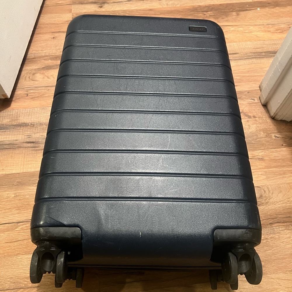 AWAY CARRYON LUGGAGE NAVY BLUE